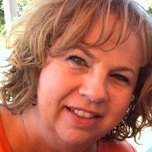 Meet your Posher, Dana